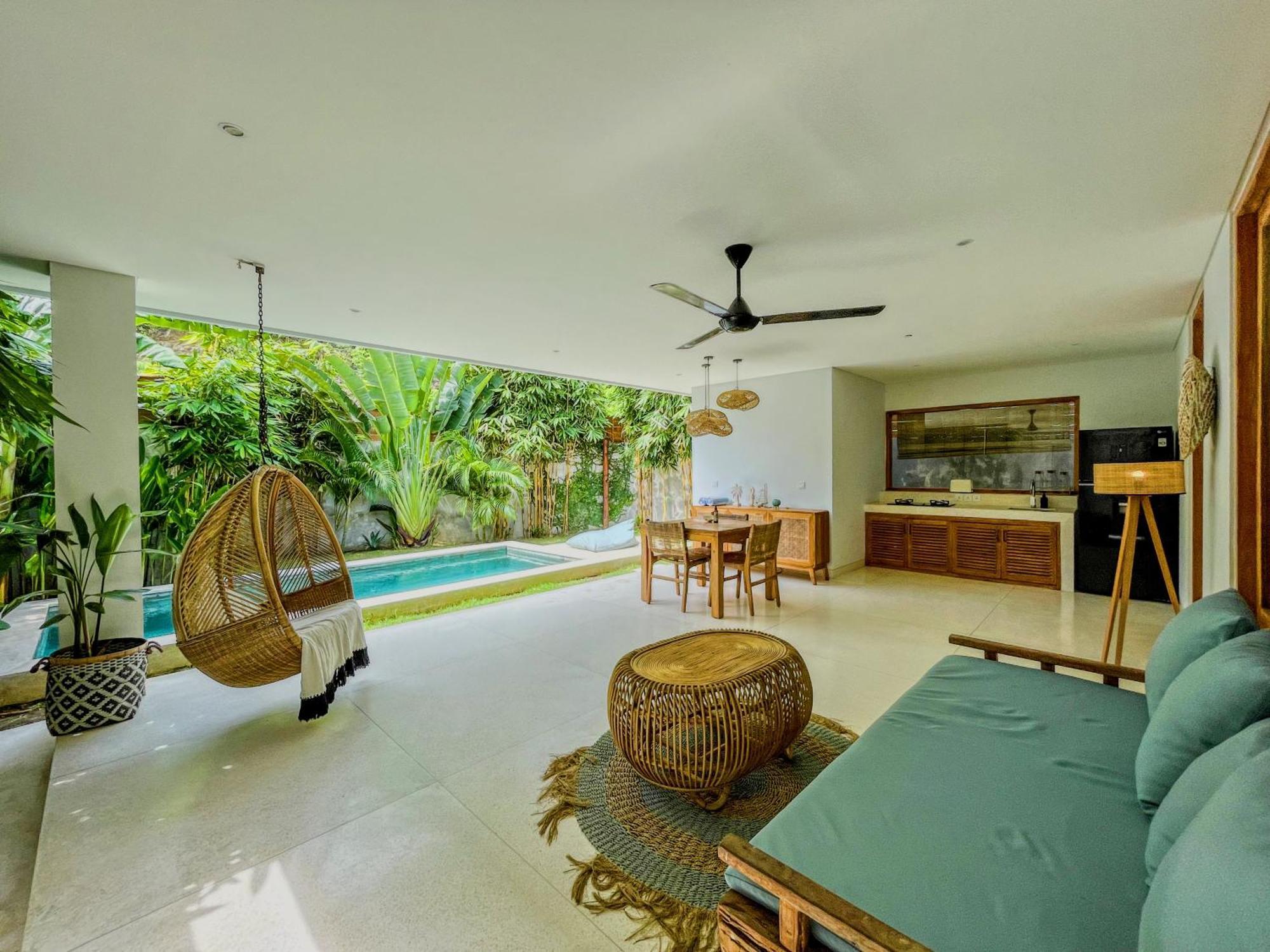 Marlaca Villas Lombok Kuta  Exterior photo